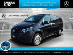 Obsidianschwarz Gebraucht 2023 Mercedes Vito Van / Kleinbus | 43.971 €