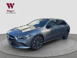 Grau Gebraucht 2023 Mercedes CLA220 Night Limousine | 36.490 € (Guter Preis)