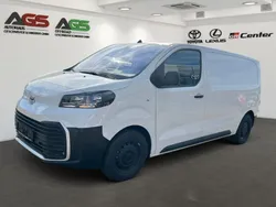 Weiss Gebraucht 2024 Toyota Proace Van | 28.900 € (Fairer Preis)