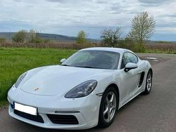 Weiß Gebraucht 2017 Porsche 718 Cayman Sport Coupé | 47.999 € (Guter Preis)