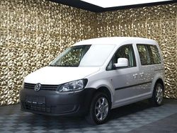 Weiß Gebraucht 2012 VW Caddy Trendline Van / Kleinbus | 12.490 € (Teuer)
