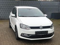 Weiß Gebraucht 2016 VW Polo Allstar Limousine | 11.999 € (Etwas zu teuer)
