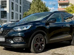 Schwarz Gebraucht 2021 Renault Kadjar Black Edition SUV | 19.999 € (Etwas zu teuer)