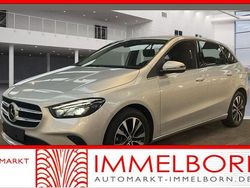 Silber Gebraucht 2022 Mercedes B250e Van / Kleinbus | 25.490 € (Guter Preis)