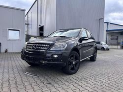 Schwarz Gebraucht 2008 Mercedes ML320 Edition SUV | 8.900 € (Superpreis)