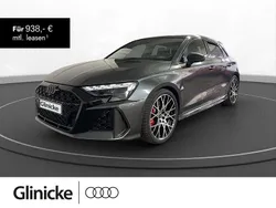 Grau Neu 2025 Audi RS3 Sportback Sport Kleinwagen | 78.890 € (Teuer)