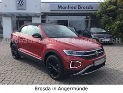 Kings red metallic Gebraucht 2024 VW T-Roc Cabriolet Style Cabrio | 39.950 € (Teuer)
