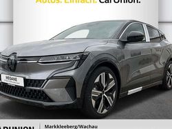 Andere farbe Neu 2024 Renault Mégane Komfort Limousine | 36.995 €