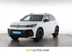 Pure white Gebraucht 2024 VW Tiguan Style SUV | 47.750 € (Etwas zu teuer)