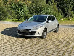 Grau Gebraucht 2011 Renault Mégane III Expression Limousine | 2.900 € (Superpreis)