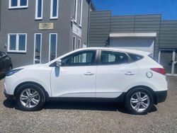 Weiß Gebraucht 2015 Hyundai ix35 SUV | 7.700 €