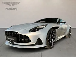 Silber Neu 2025 Aston Martin DB12 Coupé | 280.100 € (Teuer)