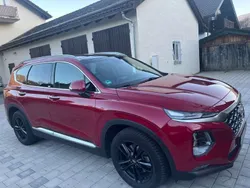 Rot Gebraucht 2019 Hyundai Santa Fe Style SUV | 32.000 €