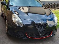 Schwarz Gebraucht 2013 Alfa Romeo Giulietta Limousine | 5.500 € (Fairer Preis)