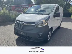 Weiß Gebraucht 2017 Opel Vivaro Van | 10.999 € (Superpreis)