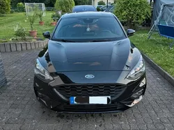 Schwarz Gebraucht 2020 Ford Focus ST-Line Limousine | 17.000 € (Guter Preis)