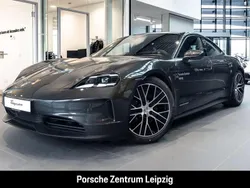 Vulkangraumetallic Gebraucht 2025 Porsche Taycan Limousine | 109.800 € (Guter Preis)