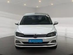 Weiß Gebraucht 2021 VW Polo Comfortline Limousine | 14.690 € (Fairer Preis)