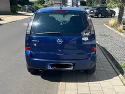 Blau Gebraucht 2005 Opel Meriva Van / Kleinbus | 1.350 € (Fairer Preis)