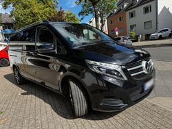 Schwarz Gebraucht 2018 Mercedes V250 Van / Kleinbus | 35.990 € (Superpreis)
