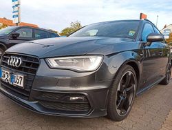 Grau Gebraucht 2015 Audi A3 S-Line Limousine | 11.999 € (Guter Preis)