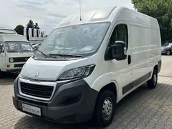 Weiß Gebraucht 2016 Peugeot Boxer Comfort Van | 14.950 €