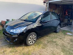 Schwarz Gebraucht 2016 Citroën C3 SELECTION Kleinwagen | 6.000 € (Superpreis)