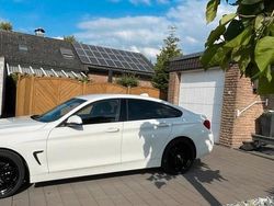 Weiß Gebraucht 2018 BMW 418 Coupé | 18.500 €