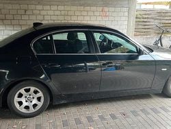 Schwarz Gebraucht 2005 BMW 520 Limousine | 4.050 € (Fairer Preis)