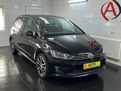 Ebenholzschwarz Gebraucht 2016 VW Golf Sportsvan Allstar Van / Kleinbus | 13.700 € (Fairer Preis)
