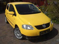 Gelb Gebraucht 2005 VW Fox Kleinwagen | 3.232 € (Teuer)
