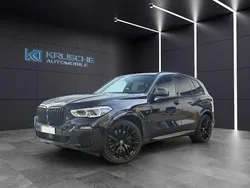 Black sapphire metallic Gebraucht 2020 BMW X5 M SUV | 54.900 €