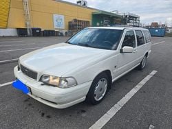 Weiß Gebraucht 1998 Volvo V70 Kombi | 3.999 € (Fairer Preis)