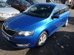 Blau Gebraucht 2015 Skoda Rapid Ambition Kombi | 7.800 € (Fairer Preis)