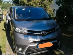 Silber Gebraucht 2020 Toyota Proace Team Van | 31.000 € (Superpreis)