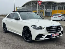 Weiß Gebraucht 2022 Mercedes S350 AMG Limousine | 79.900 €