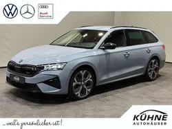 Patina grau Gebraucht 2025 Skoda Octavia RS Kombi | 44.830 € (Etwas zu teuer)