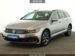 Silber Gebraucht 2020 VW Passat GTE Kombi | 18.990 € (Guter Preis)