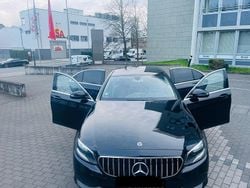 Schwarz Gebraucht 2019 Mercedes E200 Limousine | 16.700 € (Teuer)