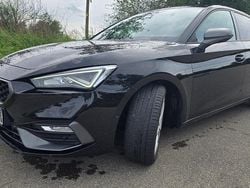 Schwarz Gebraucht 2022 Seat Leon FR Coupé | 20.500 € (Guter Preis)