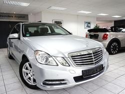 Silber Gebraucht 2012 Mercedes E200 Limousine | 14.950 € (Fairer Preis)