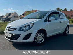 Weiß Gebraucht 2014 Opel Corsa Selection Kleinwagen | 1.490 €