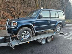Blau Gebraucht 1998 Mitsubishi Pajero SUV | 2.600 €