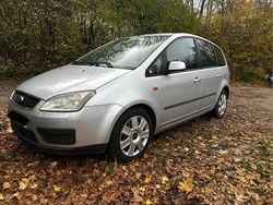 Silber Gebraucht 2004 Ford C-MAX Van / Kleinbus | 699 € (Superpreis)