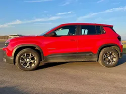 Rot Gebraucht 2023 Jeep Avenger EV SUV | 23.900 €