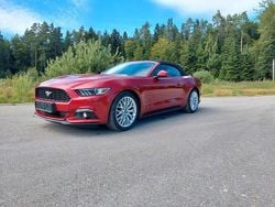 Rot Gebraucht 2016 Ford Mustang Convertible Cabrio | 28.900 € (Teuer)