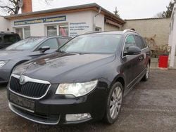 Schwarz Gebraucht 2012 Skoda Superb Elegance Kombi | 5.950 € (Guter Preis)