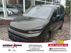 Chaki Gebraucht 2024 Toyota Proace Verso Team Kombi | 29.490 € (Fairer Preis)