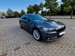 Grau Gebraucht 2025 BMW 530 Limousine | 20.800 €