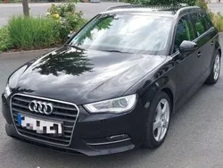 Schwarz Gebraucht 2013 Audi A3 Sportback Ambition Kombi | 8.700 € (Fairer Preis)